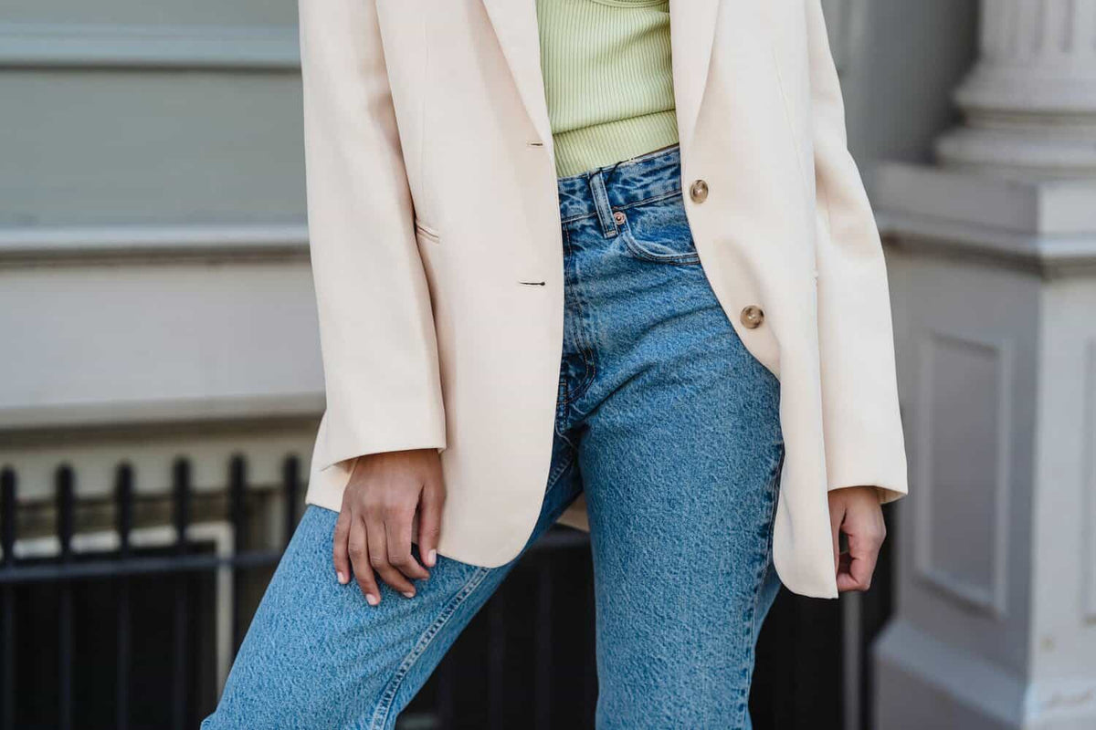 10 Best Shoes to Wear with Bootcut Jeans + Look Modern - Be So You  Bootcut  jeans outfit, Womens jeans bootcut, Shoes to wear with bootcut jeans