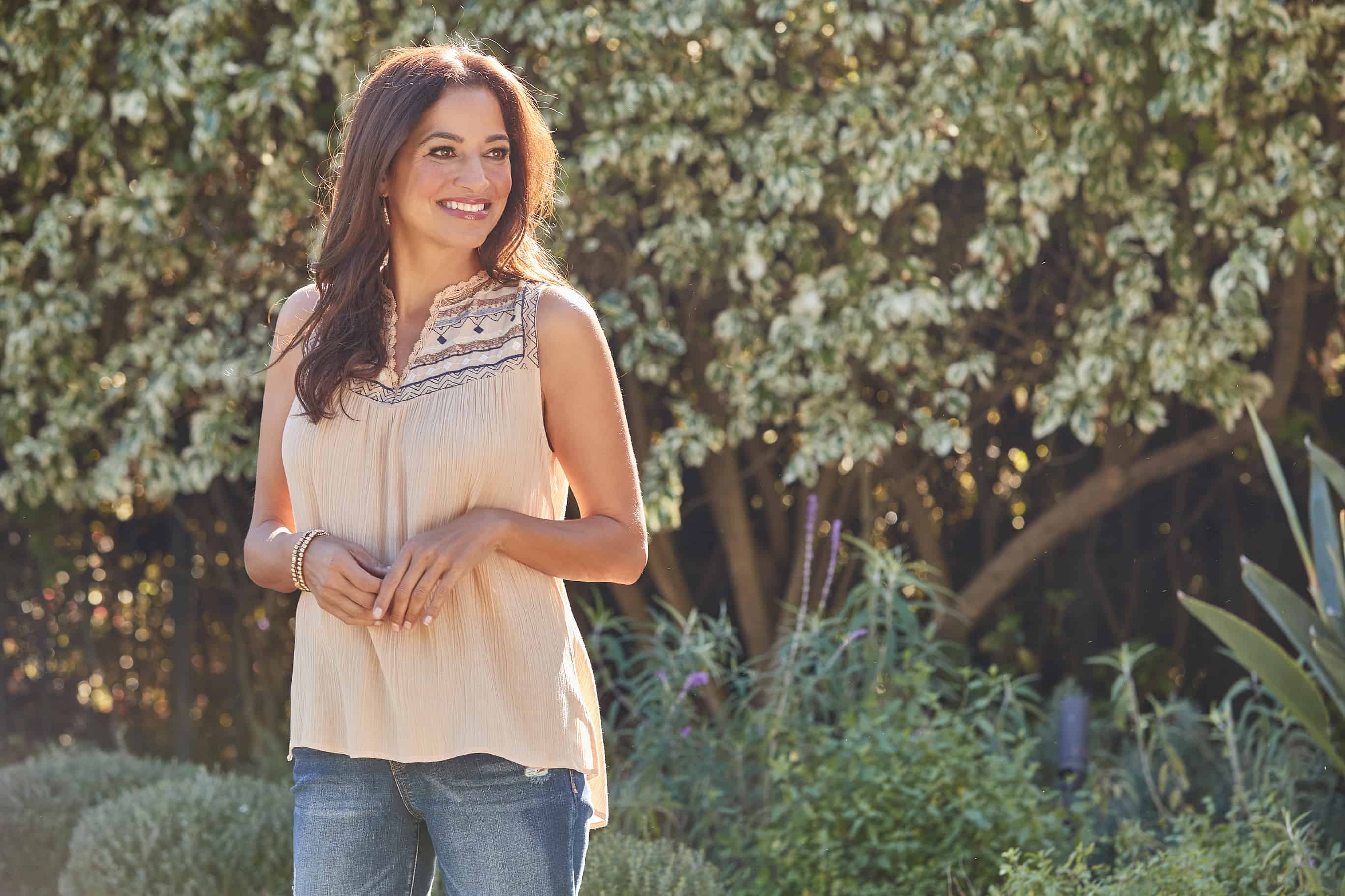 Best Jeans for Hourglass Figure Democracy Clothing