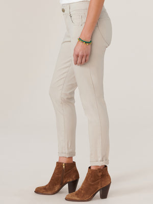 Absolution White Skimmer Capri– Democracy Clothing