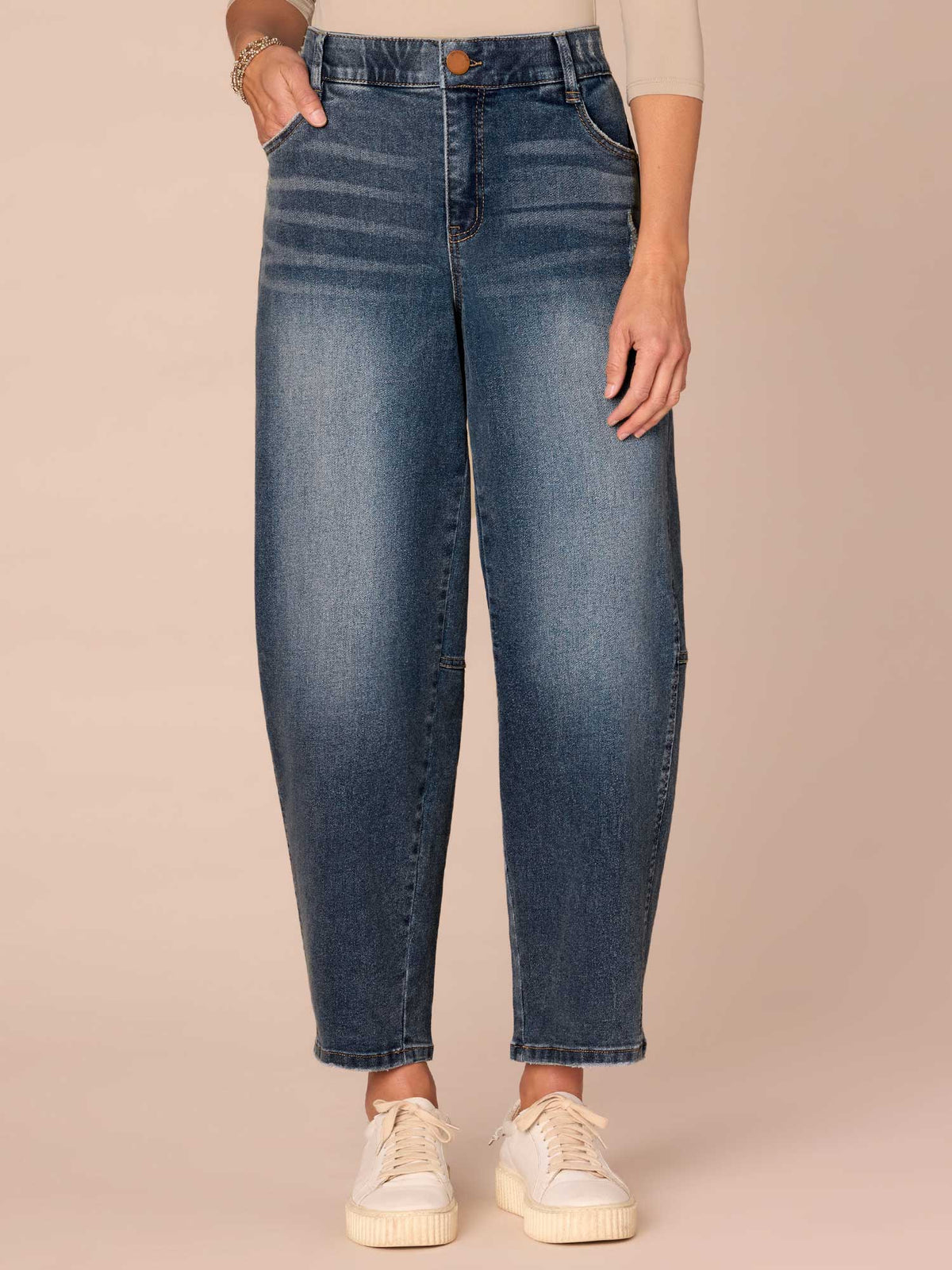 "Ab"solution® Skyrise Uneven Yoke Petite Relaxed Barrel Leg Jeans
