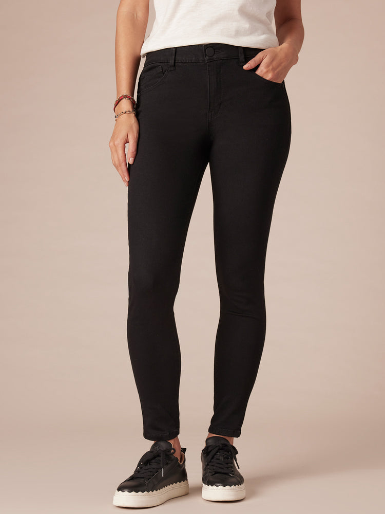 Absolution Black Stretch Denim High Rise Ankle Length Skimmer Jegging Jeans