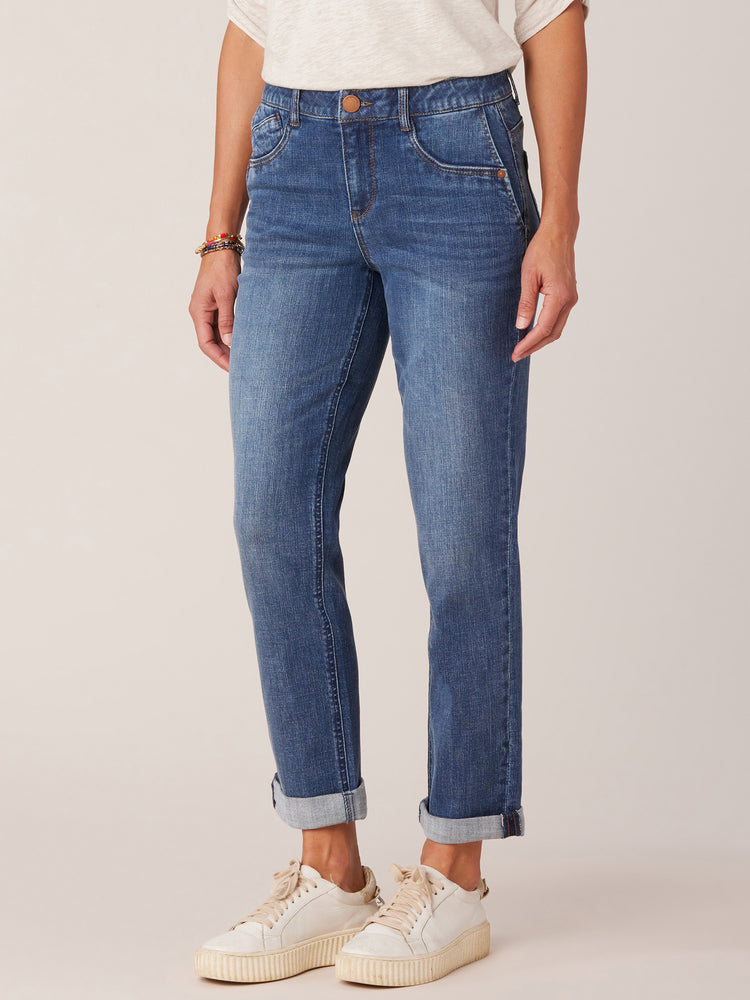 Absolution Petite Blue Denim Girlfriend Jeans– Democracy Clothing