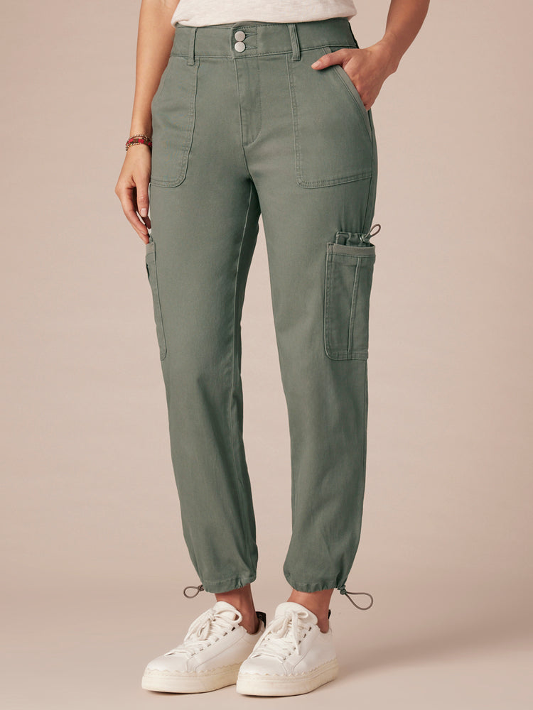 
            
                Load image into Gallery viewer, Dusty Olive &amp;quot;Ab&amp;quot;solution Skyrise Double Patch Pocket Drawstring Hem Chino Petite Pant
            
        