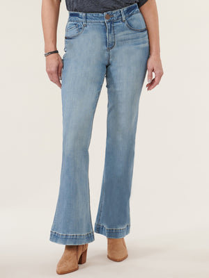 
            
                Load image into Gallery viewer, &amp;quot;Ab&amp;quot;solution Light Blue Denim High Rise Retro Flare Jean
            
        