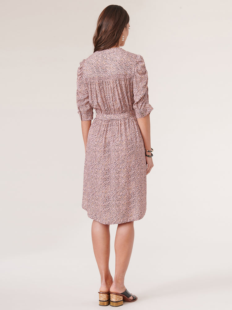 
            
                Load image into Gallery viewer, Below Elbow Ruched Sleeve Button Down Peanut Butter Multi Speckle Printed Tie Waist Dress
            
        