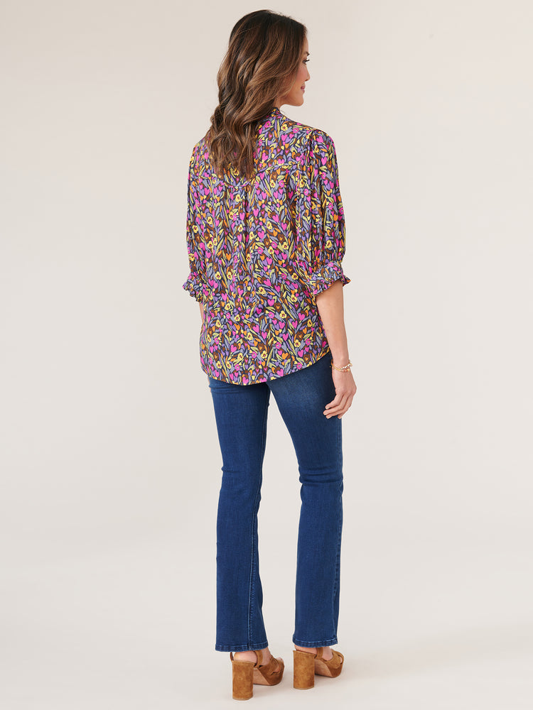 
            
                Load image into Gallery viewer, Navy Fuschia Multi Cinched Lantern Sleeve Ruffle Edge V-Neck Printed Woven Top
            
        