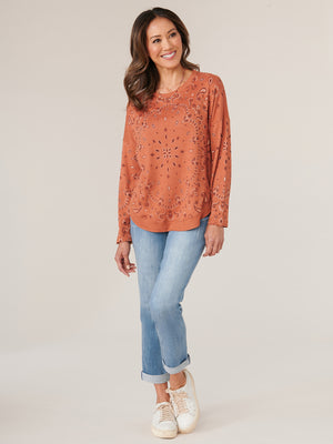 
            
                Load image into Gallery viewer, Ginger Spice Paisley Long Sleeve Boatneck Shirtail Hem Print Knit Top
            
        