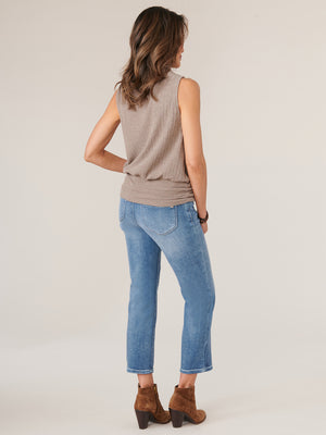 
            
                Load image into Gallery viewer, Heather Brown Sleeveless Turtleneck Banded Hem Knit Top
            
        