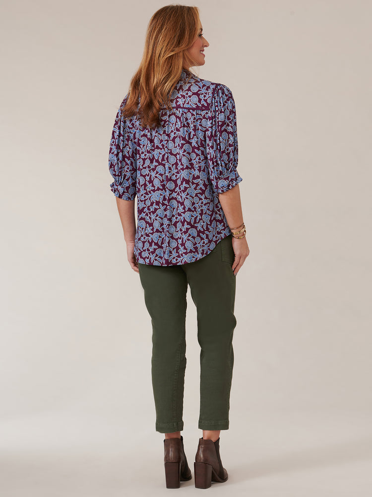 
            
                Load image into Gallery viewer, Blue Purple Multi Floral Below Elbow Cinched Sleeve Printed Button Down Woven Top
            
        