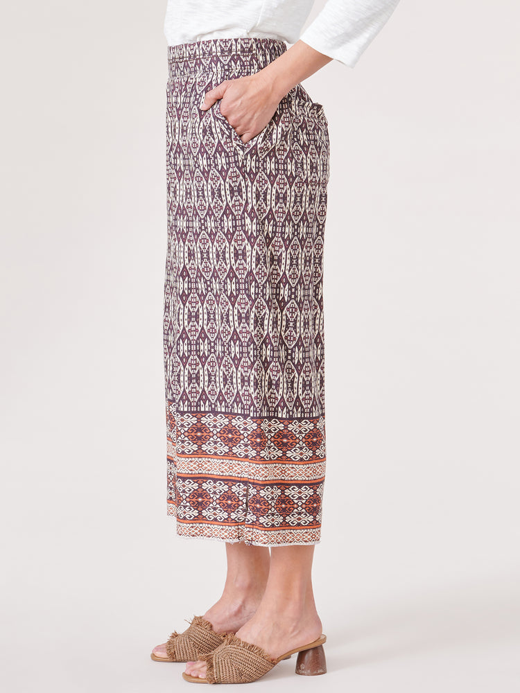 Amber Spice Multi Skyrise Printed Pull On Cropped Petite Pants