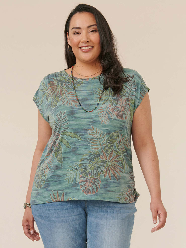 Dark Forest Green Extended Short Sleeve Scoop Neck Plus Size Palm Print Knit Top