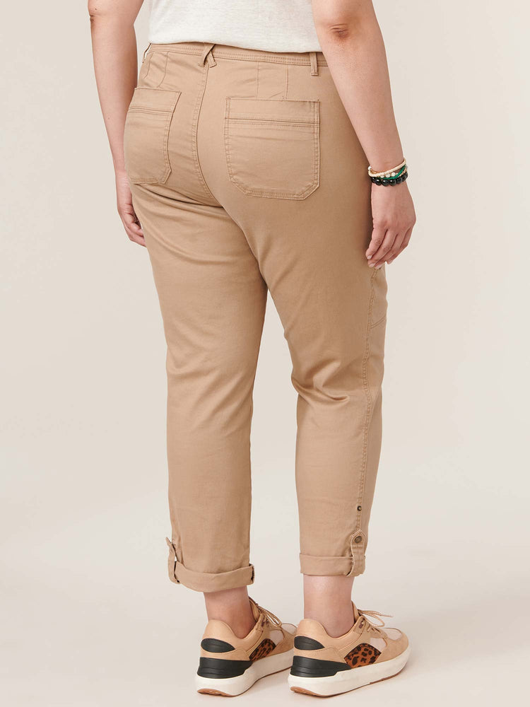 "Ab"solution Peanut Butter Tan High Rise Roll Cuff Cargo Pocket Plus Size Utility Pant