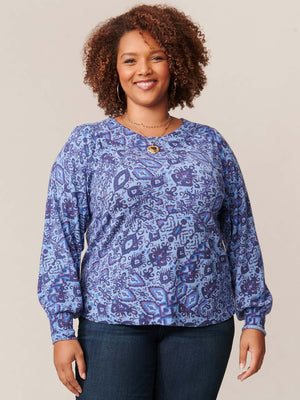 
            
                Load image into Gallery viewer, Cerulean Blue Multi Long Puff Sleeve Round Neck Printed Plus Size Sweater
            
        