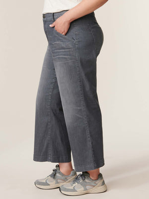Light Grey Vintage Denim Plus Size "Ab"solution Sky Rise V-Pocket Wide Leg Jeans