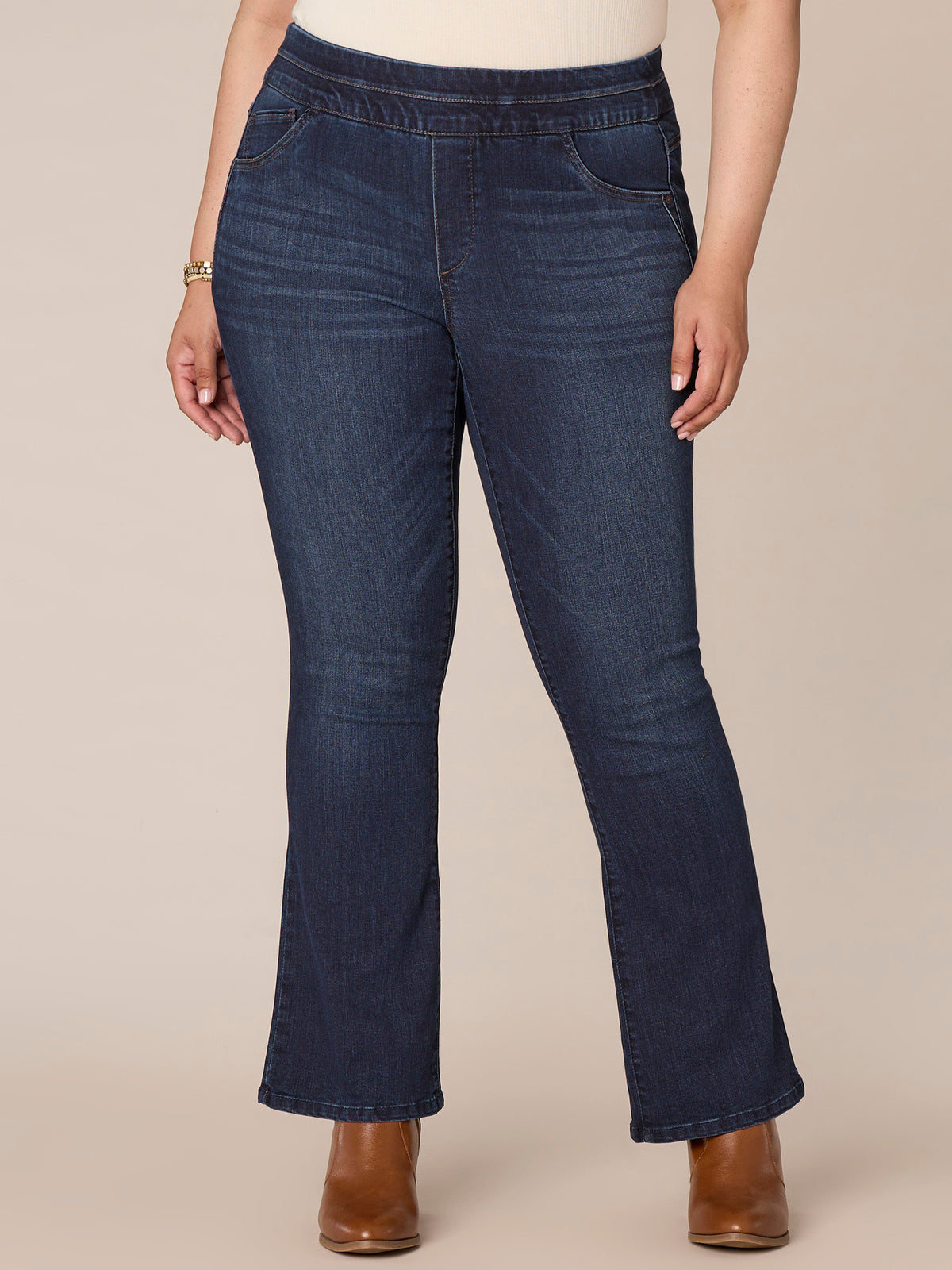 "Ab"solution High Rise Itty Bitty Boot Glider Plus Jeans