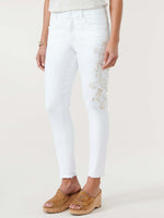 "Ab"solution White Denim High Rise Seamless Floral Embroidered Fray Hem Ankle Skimmers