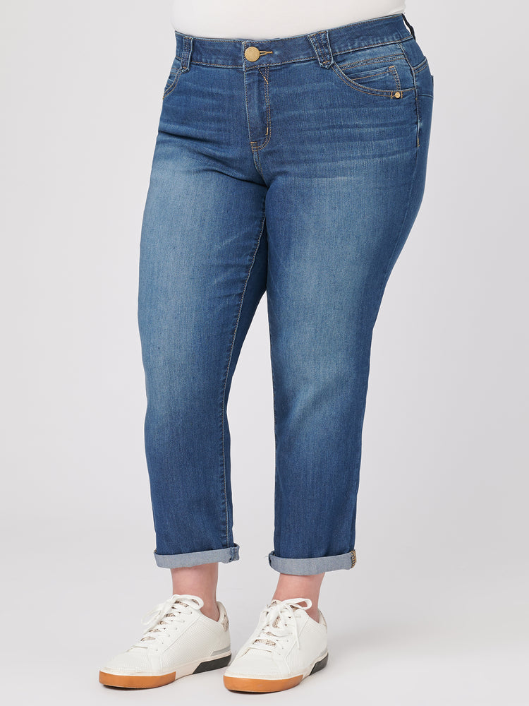
            
                Load image into Gallery viewer, Plus Size Blue &amp;quot;Ab&amp;quot;solution Ankle Crop Jean
            
        