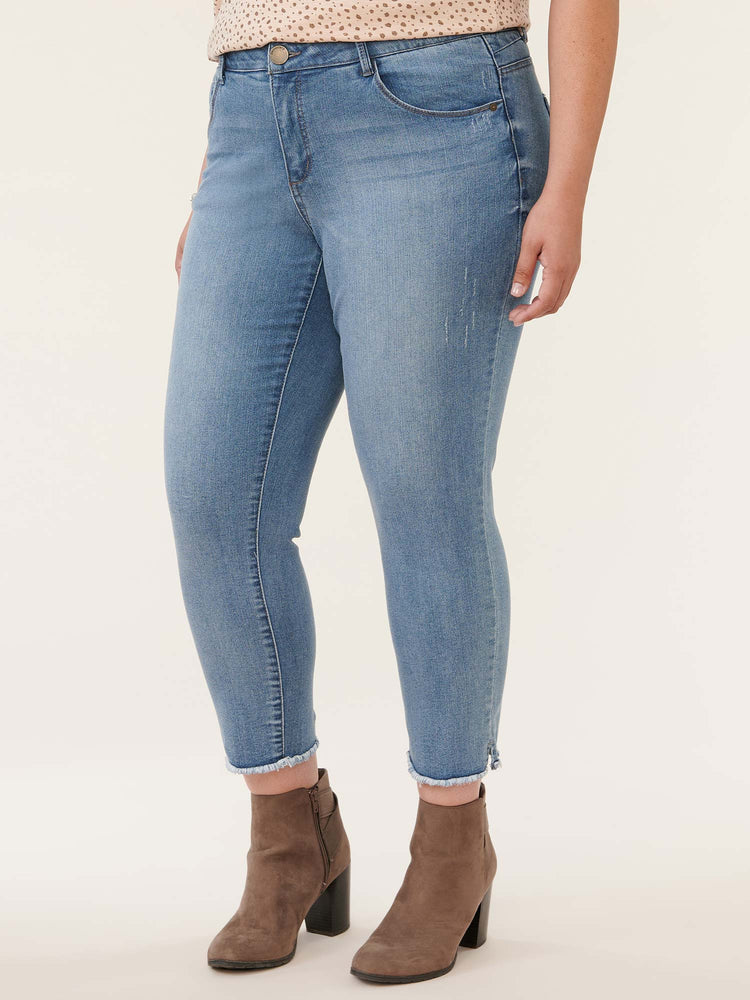 
            
                Load image into Gallery viewer,  &amp;quot;Ab&amp;quot;solution Light Blue Denim High Rise Reverse Fray Hem Plus Size Vintage Skinny Jeans
            
        