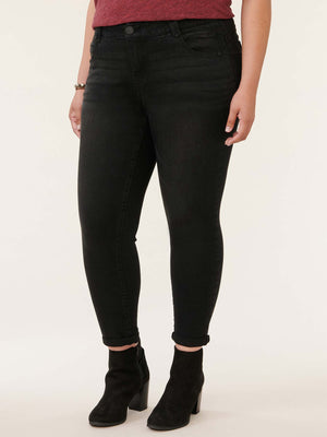 
            
                Load image into Gallery viewer, &amp;quot;Ab&amp;quot;solution Black Denim Plus Size Booty Lift Ankle Skimmer Jean 
            
        