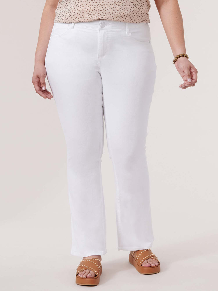 "Ab"solution White Denim Itty Bitty Boot Plus Size Jeans 